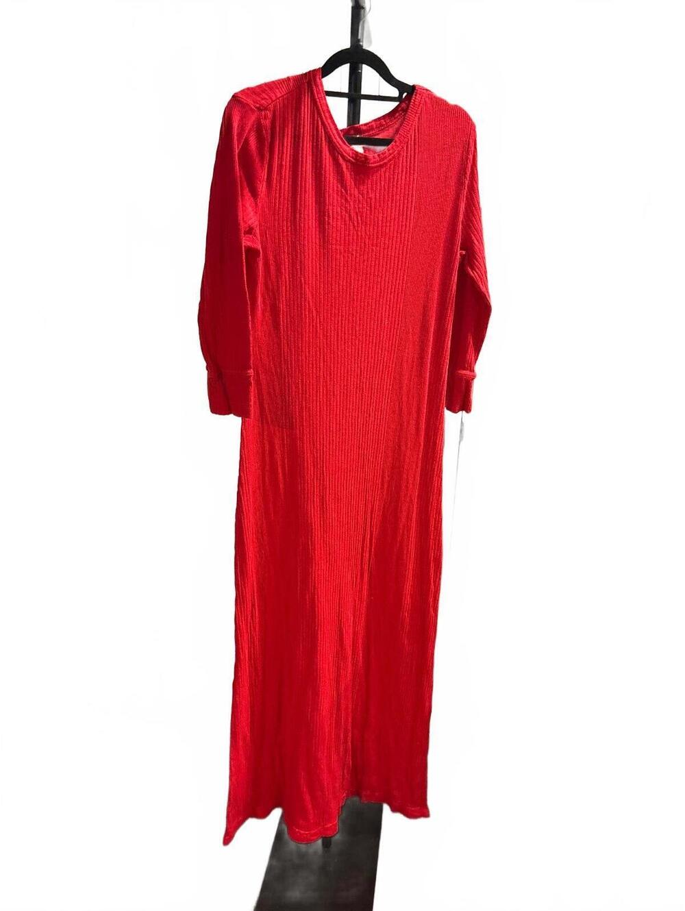 #FP022 Free EST Maxi Dress, Size L